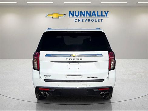 Used 2021 Chevrolet Tahoe Premier w/ Premium Package image 4