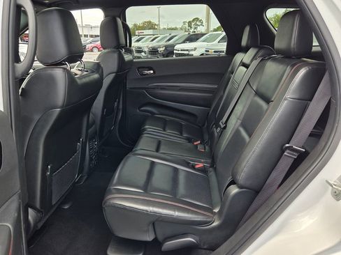 Used 2024 Dodge Durango GT RWD image 11