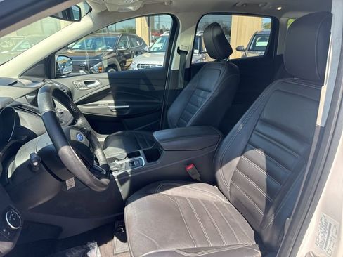 Used 2018 Ford Escape SEL w/ Ford Safe & Smart Package AWD/4WD image 18