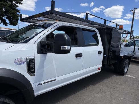 Used 2018 Ford F550 4x4 Crew Cab Super Duty image 3