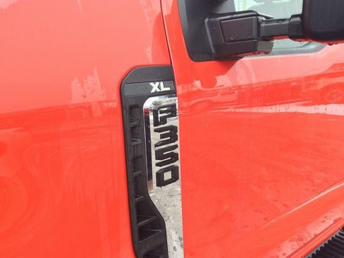 Used 2024 Ford F350 XL w/ Snow Plow Prep Package image 11