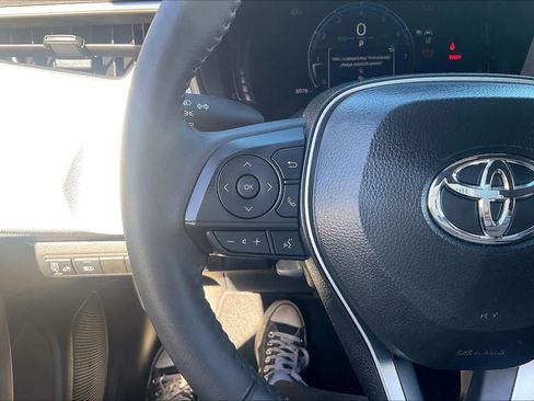 Used 2026 Toyota Corolla SE FWD image 23