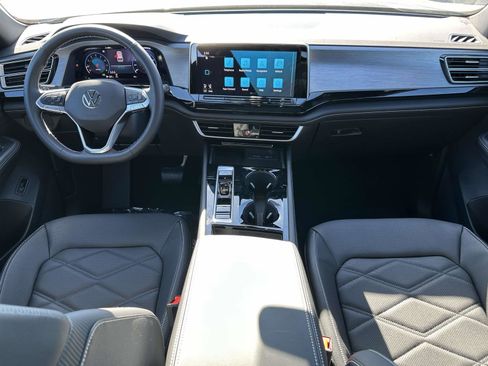 New 2026 Volkswagen Atlas Cross Sport SE image 12