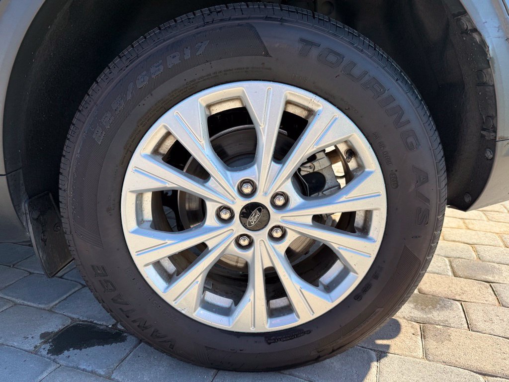 Used 2024 Ford Escape Active AWD/4WD image 9