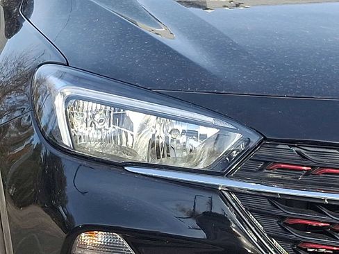 Used 2023 Buick Encore GX Select w/ Sport Touring Package image 25