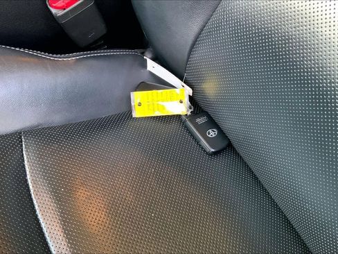 Used 2021 Toyota 4Runner Nightshade image 15