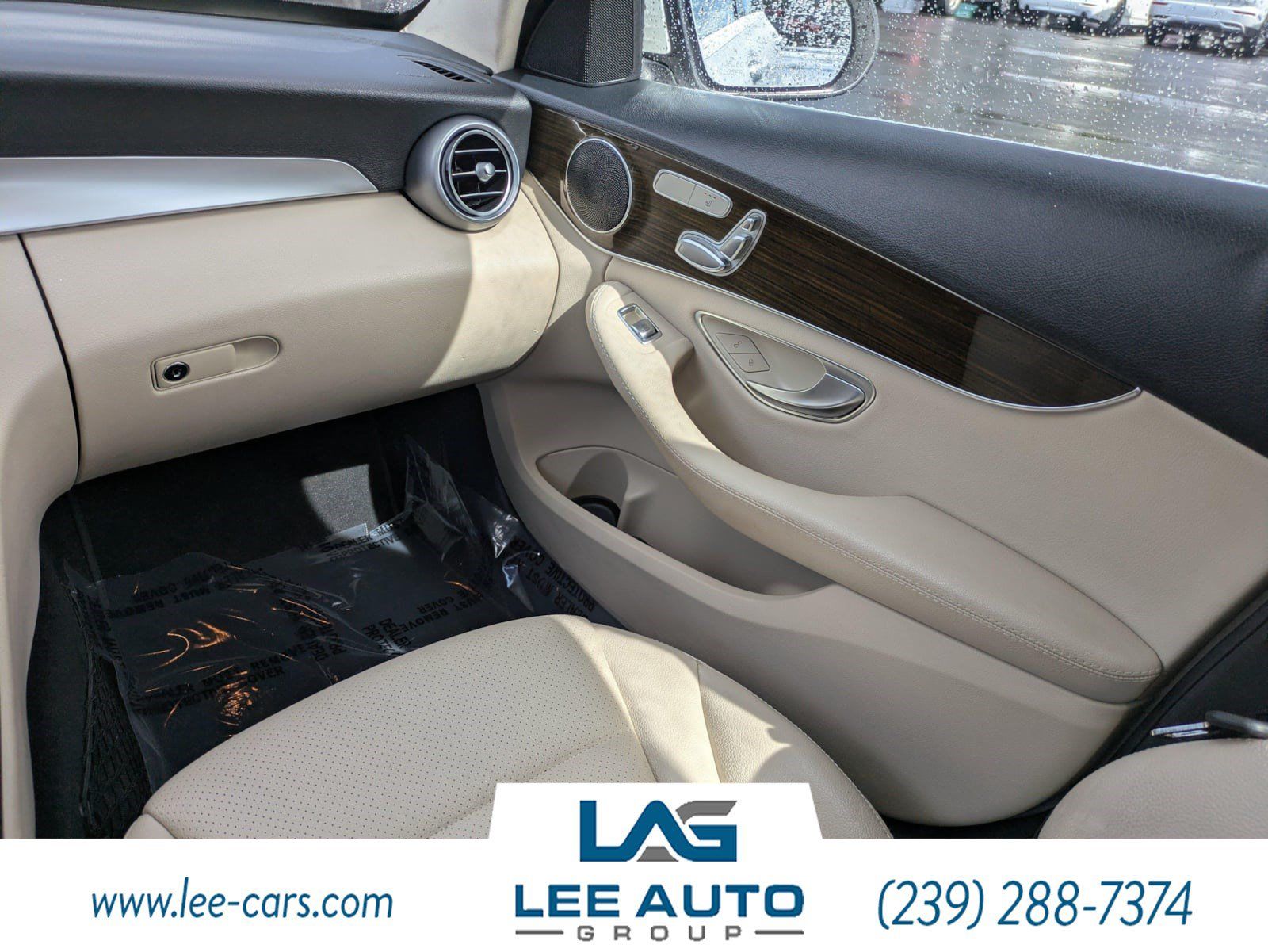 Used 2017 Mercedes-Benz C 300 Sedan image 14