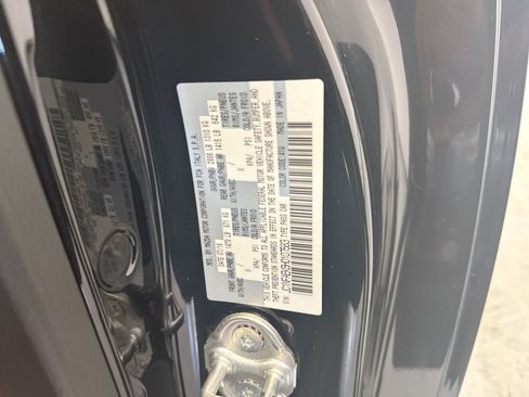 Used 2017 FIAT 124 Spider Classica RWD image 23