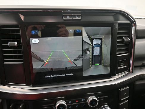 New 2026 Ford F250 Lariat w/ Black Appearance Package image 3