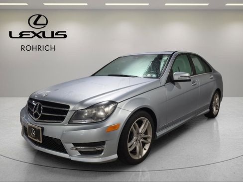Used 2014 Mercedes-Benz C 300 4MATIC Sedan image 1