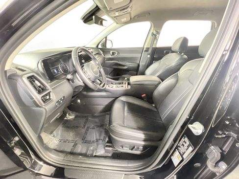 Used 2023 Kia Sorento EX AWD/4WD image 21