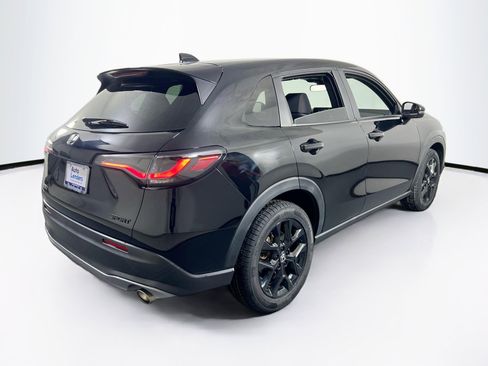 Used 2023 Honda HR-V Sport image 5