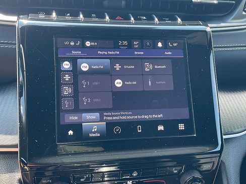 Used 2024 Jeep Grand Cherokee L Laredo image 21