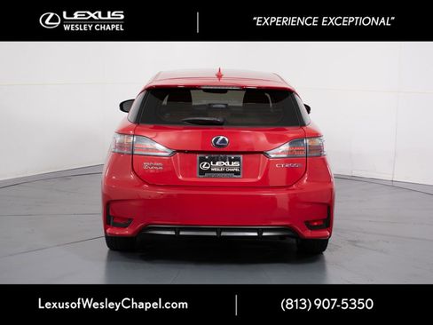 Used 2015 Lexus CT 200h w/ Navigation Package FWD image 7