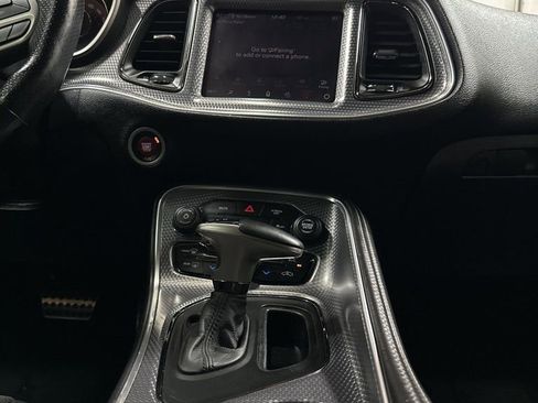 Used 2019 Dodge Challenger SRT Hellcat image 23