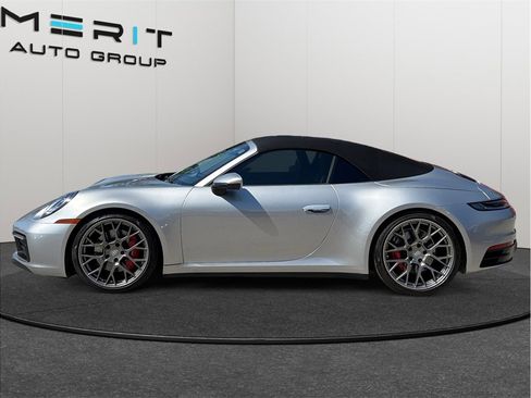 Used 2022 Porsche 911 Carrera 4S AWD/4WD image 5