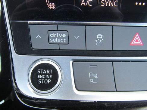 Used 2022 Audi Q7 3.0T Premium w/ Convenience Package image 47