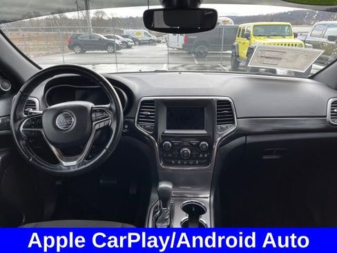 Used 2019 Jeep Grand Cherokee Laredo image 12