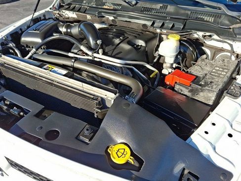 Certified 2017 RAM 1500 Express image 31