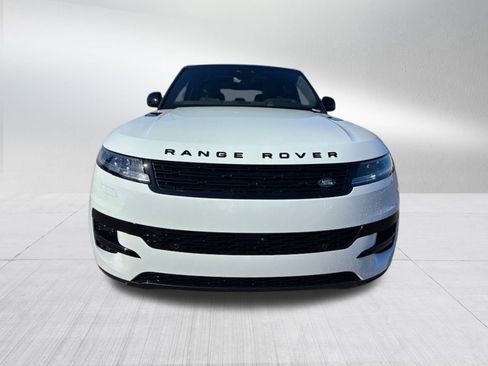 New 2026 Land Rover Range Rover Sport SE image 2