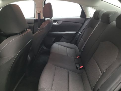 Used 2020 Kia Forte LXS image 18