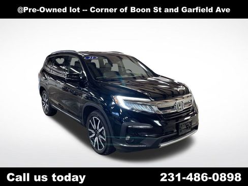 Used 2021 Honda Pilot Touring image 7