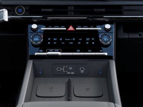 Certified 2026 Hyundai Santa Fe Calligraphy FWD image 18