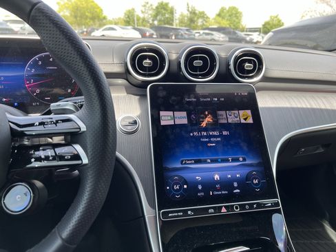 Used 2025 Mercedes-Benz C 43 AMG 4MATIC Sedan image 18