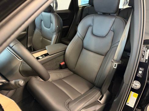 New 2026 Volvo XC60 T8 Ultra w/ Protection Package Premier image 15