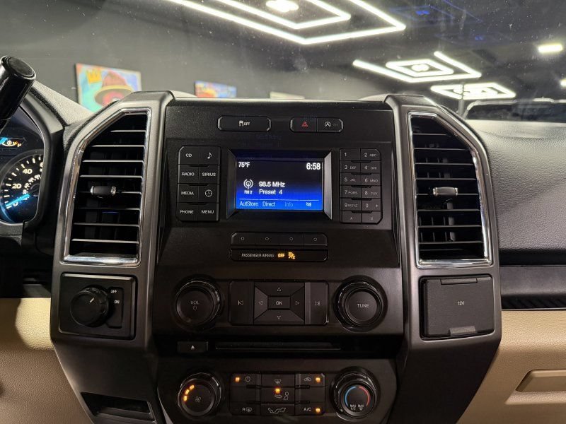 Used 2015 Ford F150 2WD SuperCab image 12