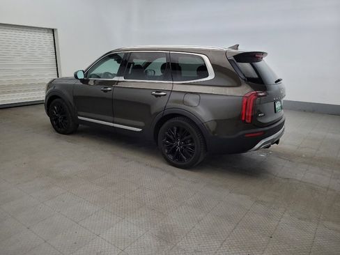 Used 2022 Kia Telluride SX w/ SX Prestige Package AWD/4WD image 3