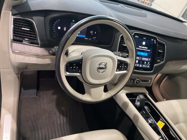 Used 2024 Volvo XC90 B6 Plus w/ Protection Package Premier AWD/4WD image 8
