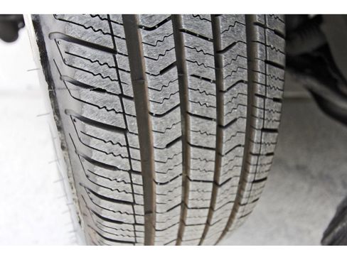 Used 2015 Nissan Versa Note S Plus image 27