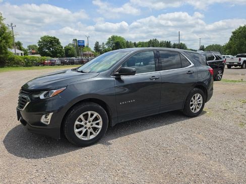 Used 2020 Chevrolet Equinox LT AWD/4WD image 3