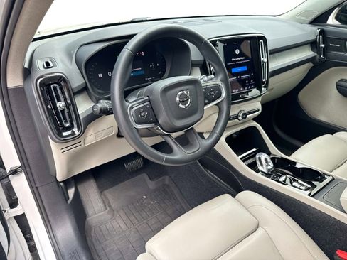 Used 2024 Volvo XC40 B5 Ultimate w/ Climate Package AWD/4WD image 23