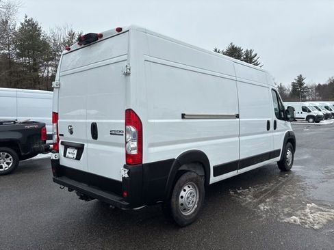 Used 2023 RAM ProMaster 2500 image 6