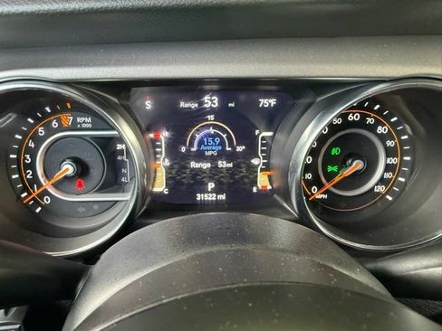 Used 2023 Jeep Gladiator Sport AWD/4WD image 34