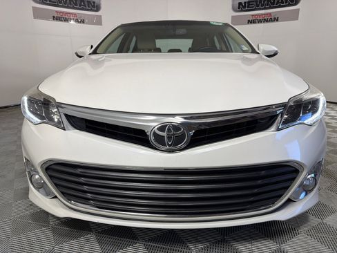 Used 2014 Toyota Avalon Limited image 10