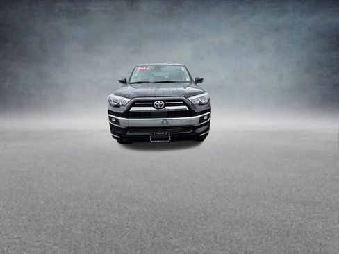 Used 2024 Toyota 4Runner Limited AWD/4WD image 9