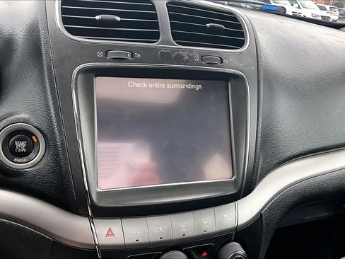 Used 2015 Dodge Journey Crossroad w/ Flexible Seating Group FWD image 31