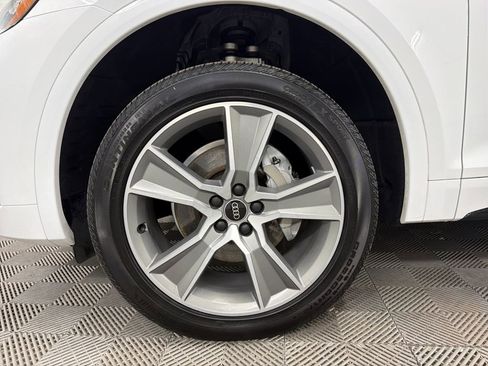 Used 2025 Audi Q5 2.0T Premium image 13