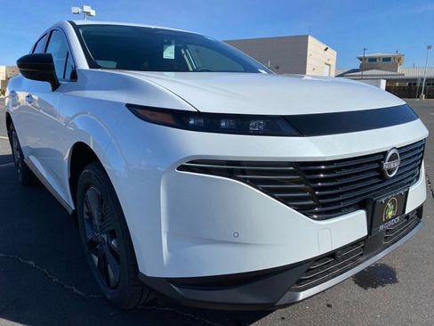 New 2026 Nissan Murano SL image 8