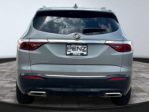Used 2023 Buick Enclave Essence w/ Experience Buick Package AWD/4WD image 6