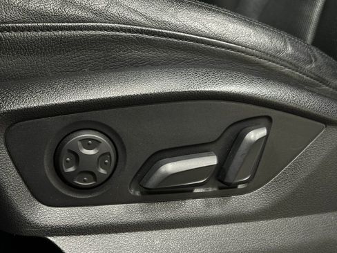 Used 2018 Audi Q7 3.0T Prestige image 20