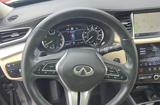 Used 2022 INFINITI QX50 Essential AWD/4WD image 13