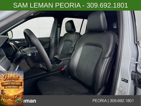 New 2025 Jeep Grand Cherokee Altitude image 20