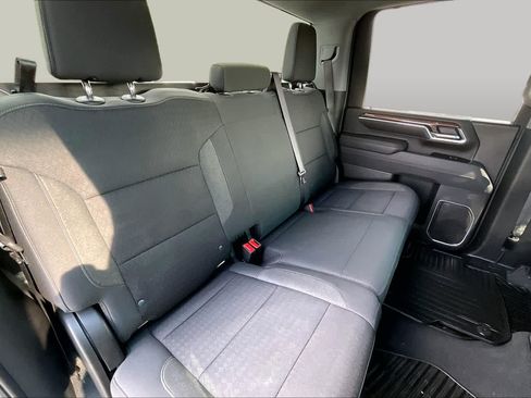 Used 2025 Chevrolet Silverado 2500 LT w/ Convenience Package AWD/4WD image 19