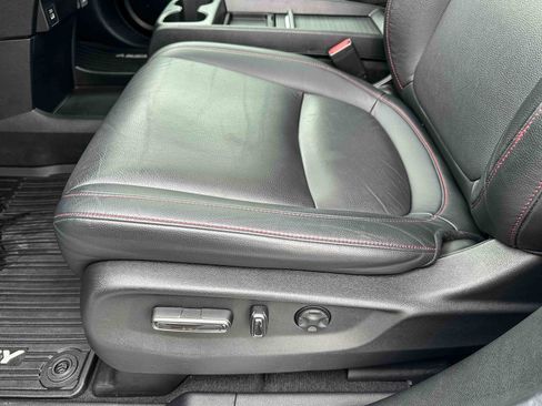 Certified 2024 Honda Odyssey Sport image 15