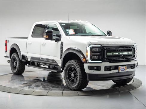 New 2026 Ford F250 Lariat w/ Black Appearance Package AWD/4WD image 6
