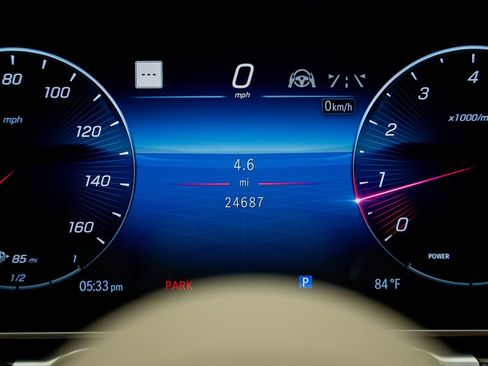 Used 2023 Mercedes-Benz S 580 4MATIC Sedan w/ AMG Line image 46